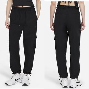 Nike Sportswear Icon Clash Cargo Pants